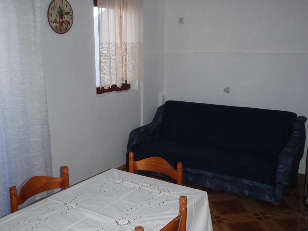 Apartments Ariana Pag Town Chambre photo