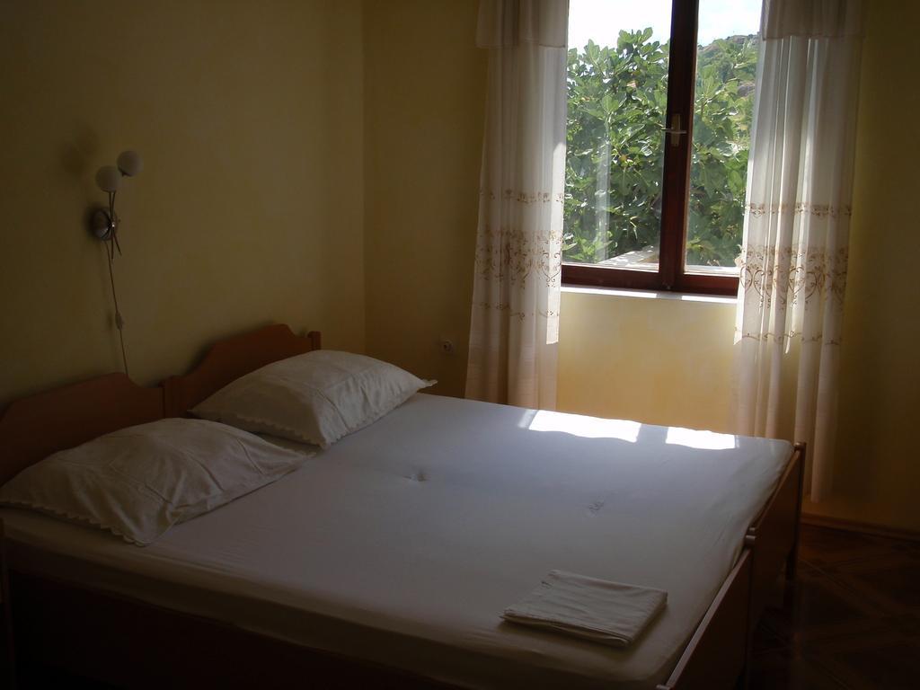 Apartments Ariana Pag Town Chambre photo